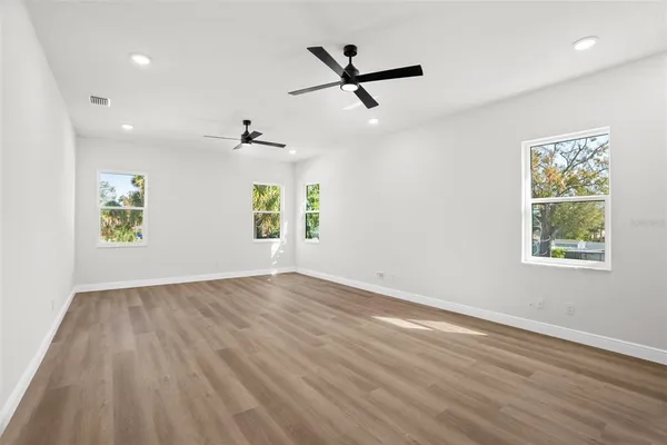 $9,995 | 4009 West Euclid Avenue, Tampa, FL 33629