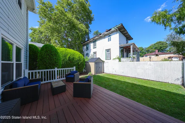 $680,000 | 7 Egbert Place | Rosebank