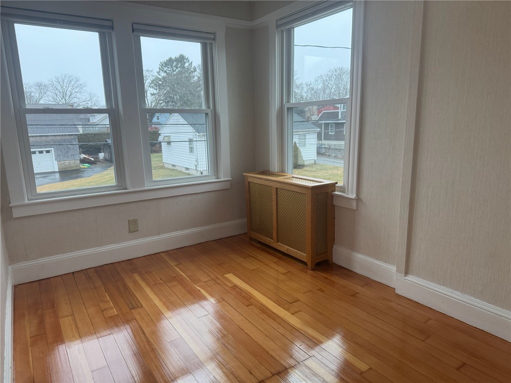 15 Freeborn Street, Unit 2 Newport, RI 02840 - Photo 14 of 27