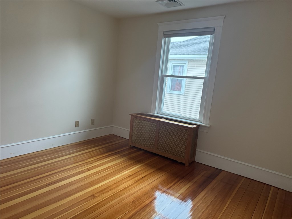 15 Freeborn Street, Unit 2 Newport, RI 02840 - Photo 20 of 27