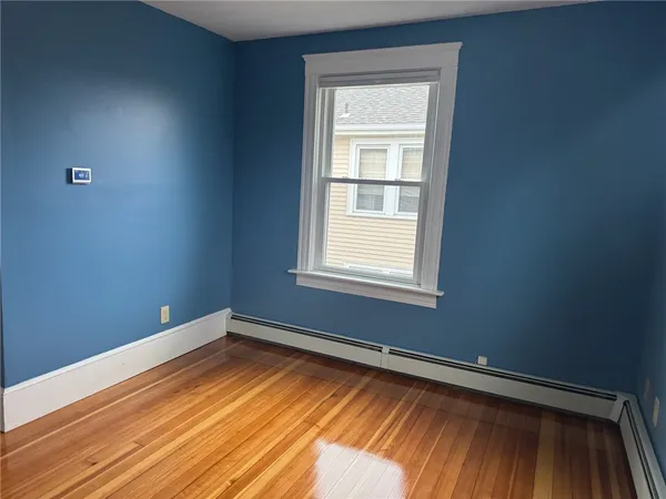 $2,800 | 15 Freeborn Street, Unit 2, Newport, RI 02840