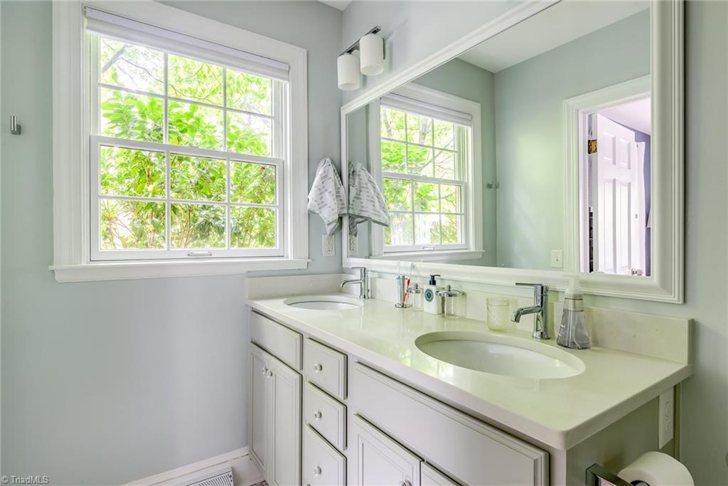 601 Chester Road Winston-Salem, NC 27104 - Photo 18 of 29 Gallery Image 18