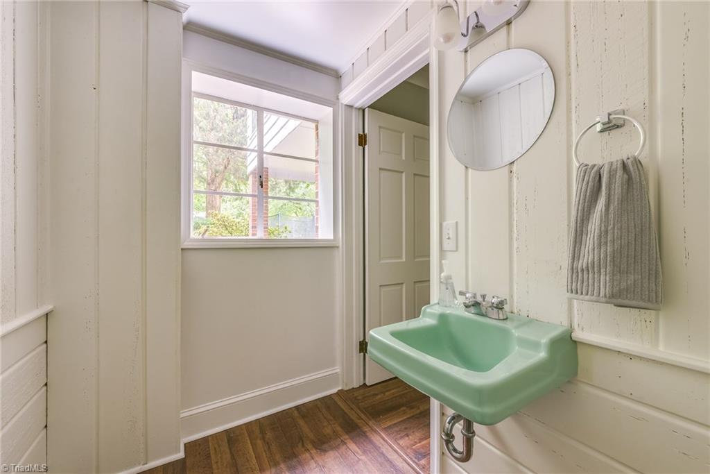 601 Chester Road Winston-Salem, NC 27104 - Photo 25 of 29 Gallery Image 25