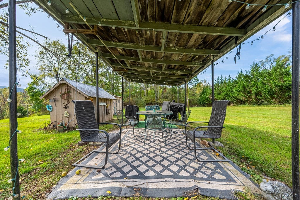 483 Store Hill Road Austinville, VA 24312 - Photo 43 of 52 Gallery Image 43
