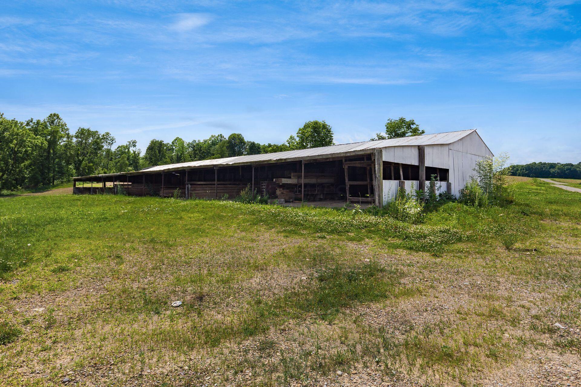 2428 Applegate Road Lucas, OH 44843 - Photo 63 of 104