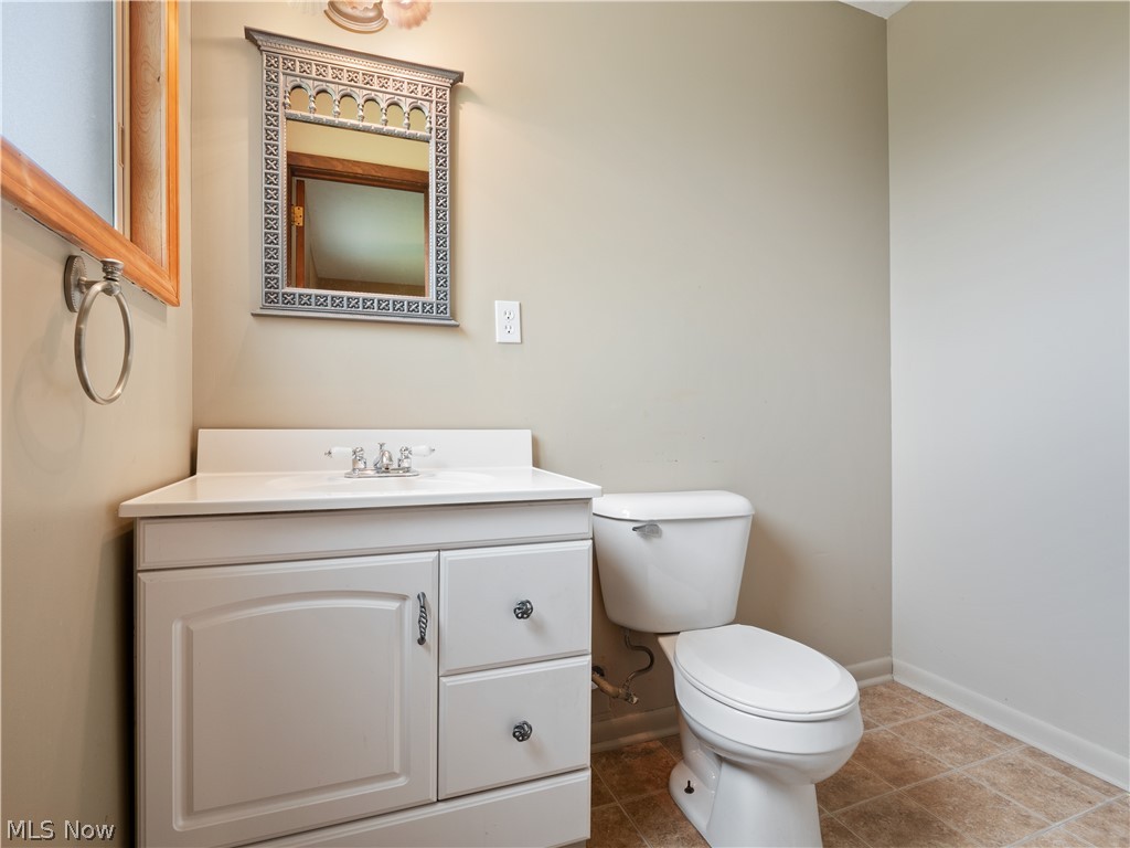 6097 Carsten Road Medina, OH 44256 - Photo 15 of 31 Gallery Image 15