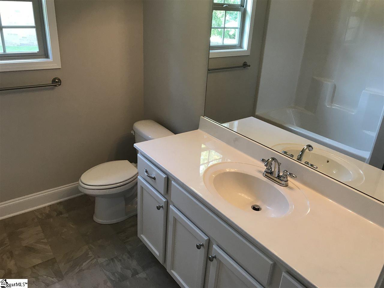 619 East Dateria Way Inman, SC 29349 - Photo 10 of 23 Gallery Image 10