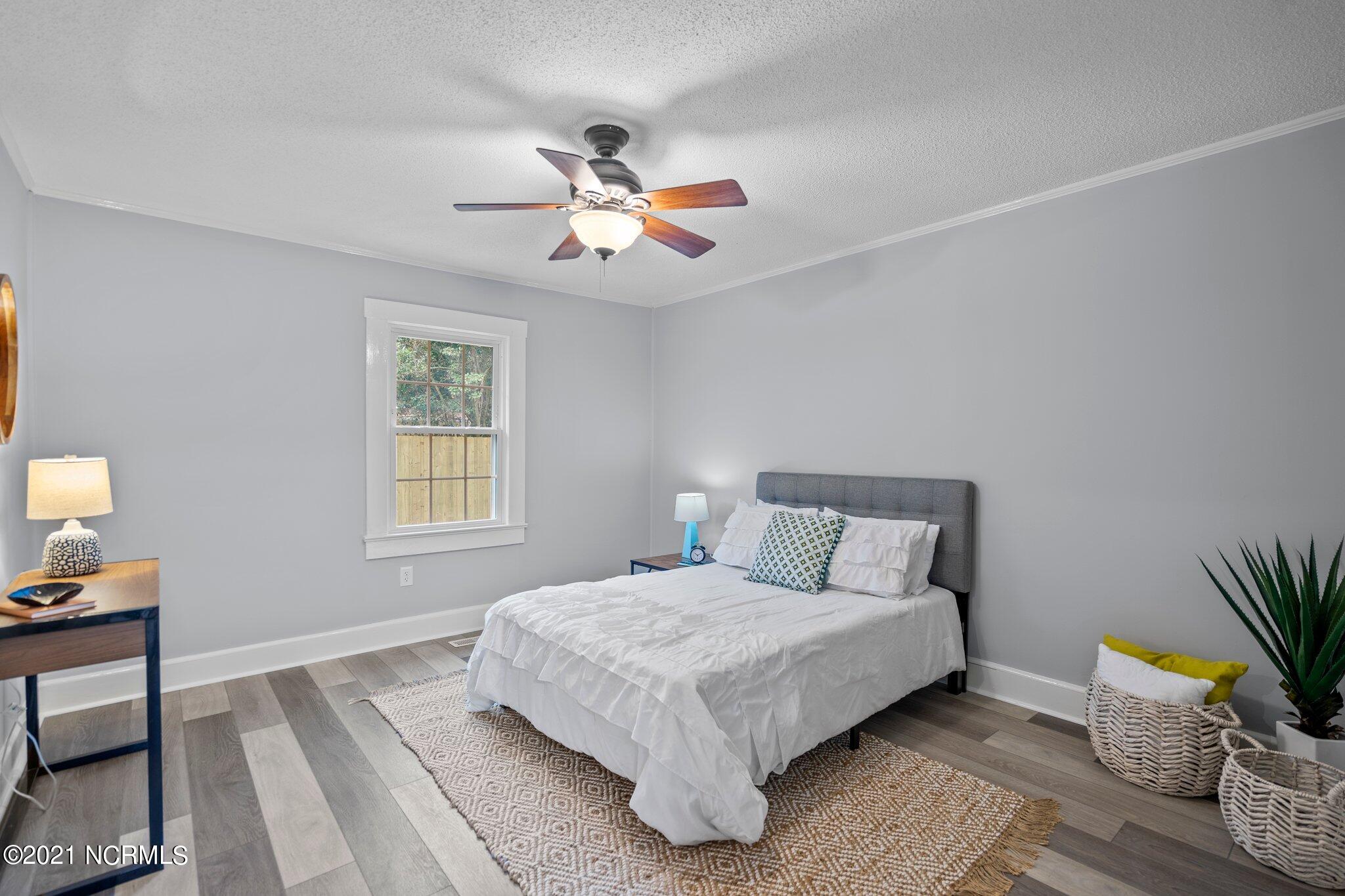 205 Hoover Road Hampstead, NC 28443 - Photo 13 of 60 24-web-or-mls-DSC06582