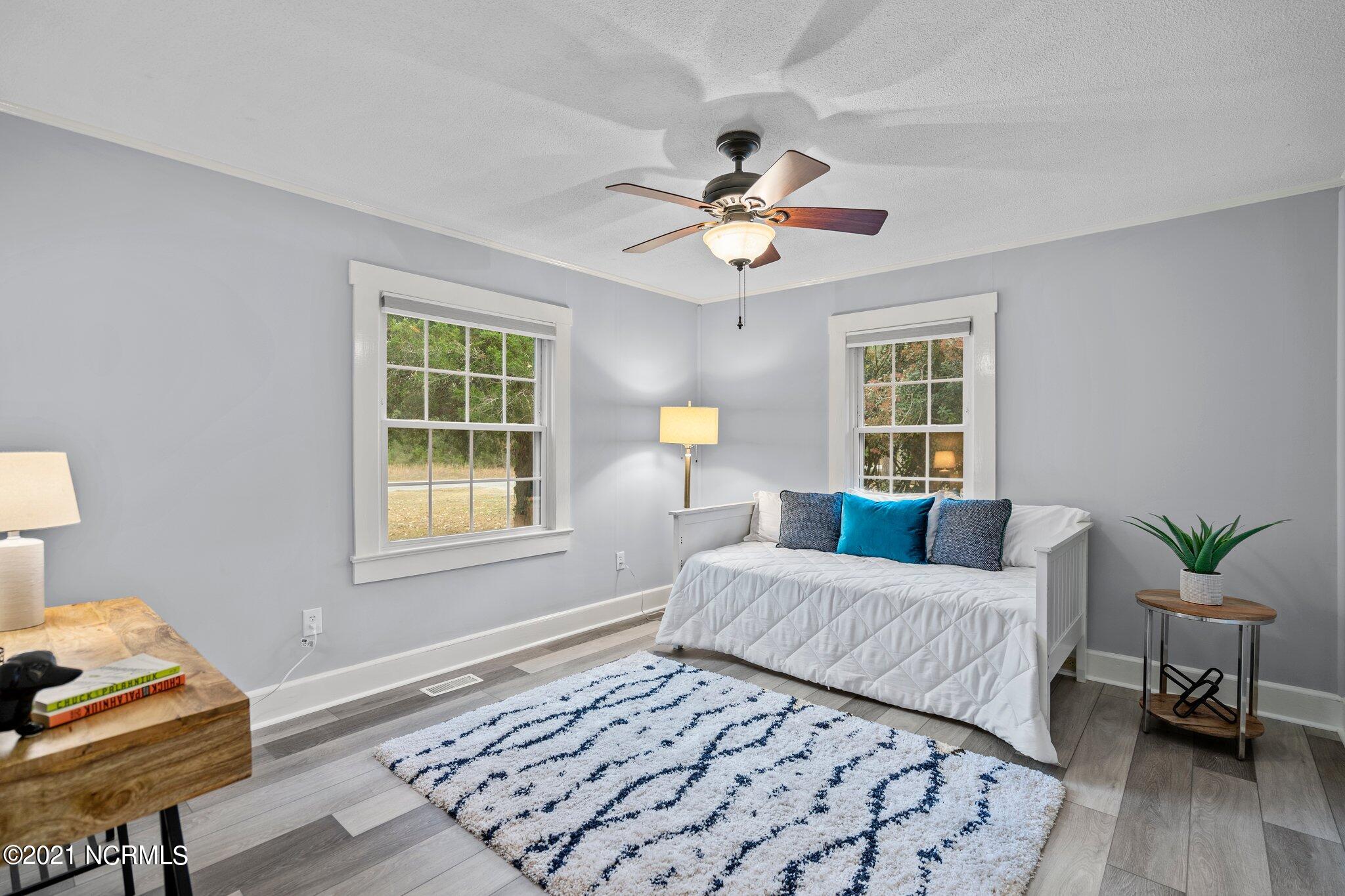 205 Hoover Road Hampstead, NC 28443 - Photo 24 of 60 13-web-or-mls-DSC06546