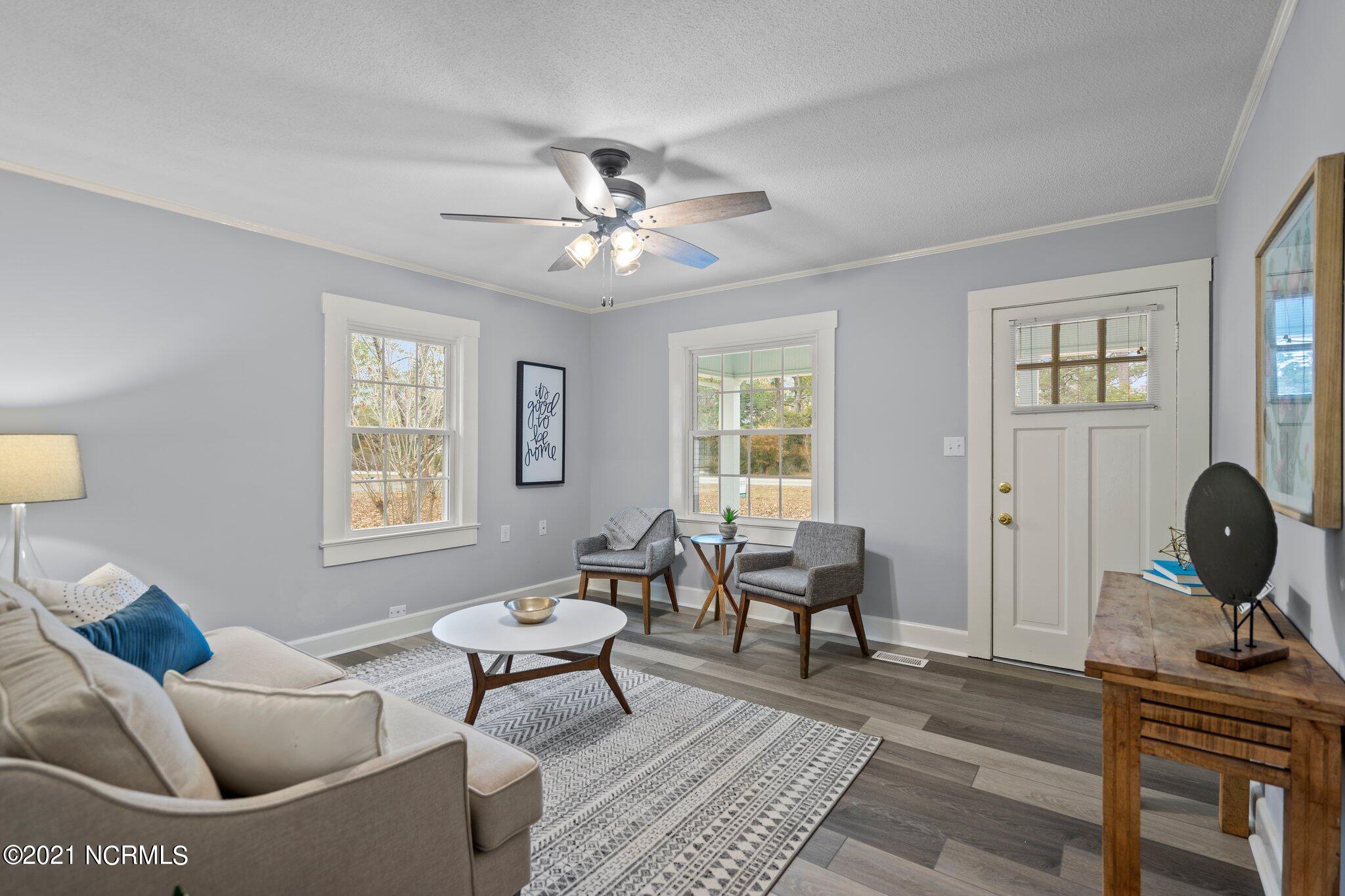 205 Hoover Road Hampstead, NC 28443 - Photo 3 of 60 17-web-or-mls-DSC06558