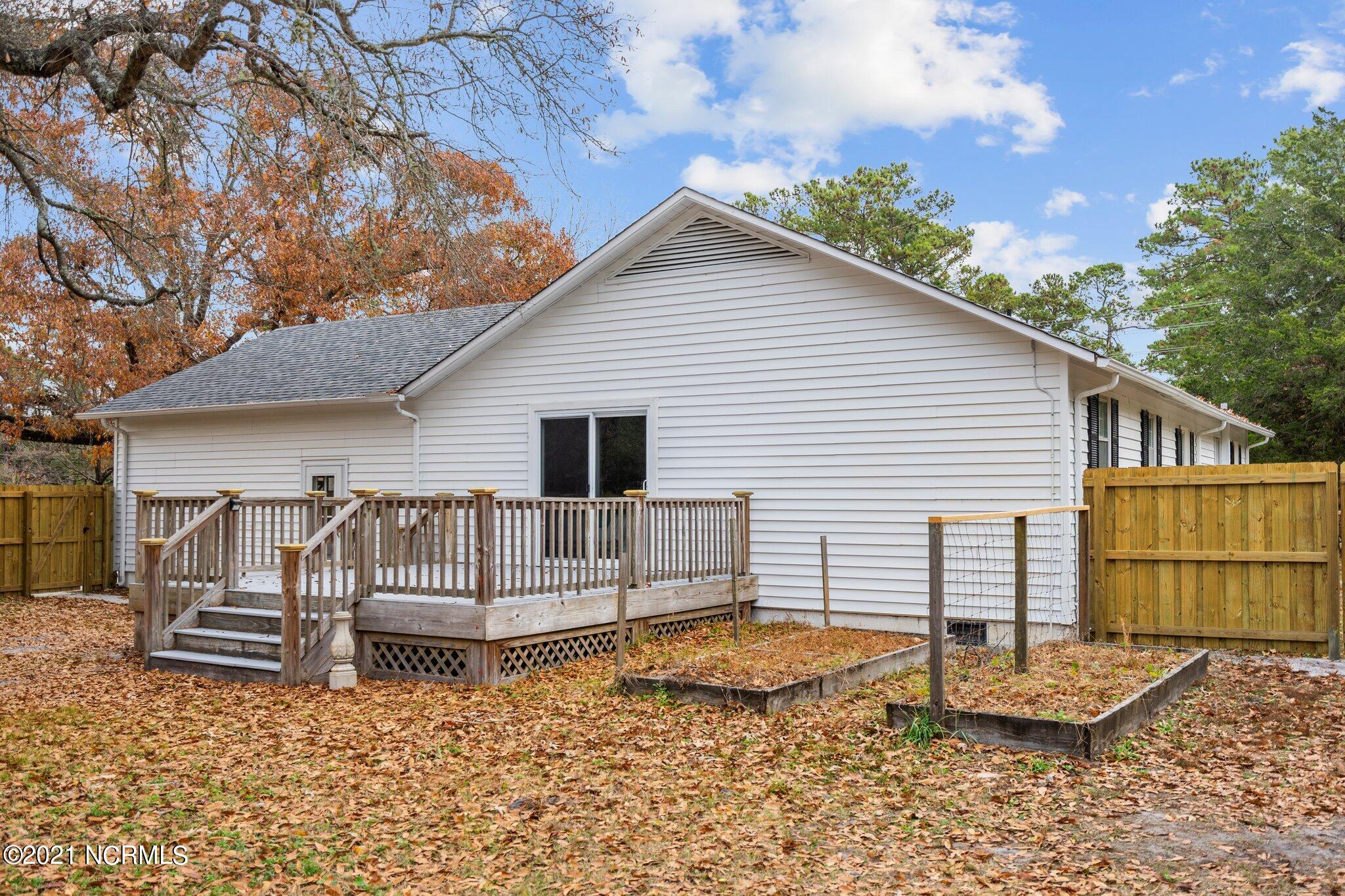 205 Hoover Road Hampstead, NC 28443 - Photo 35 of 60 50-web-or-mls-DSC06638