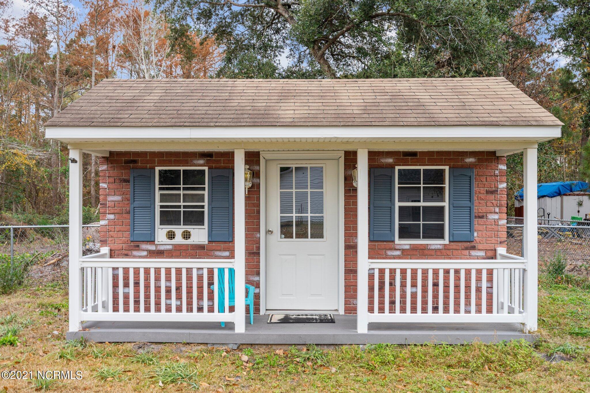 205 Hoover Road Hampstead, NC 28443 - Photo 36 of 60 51-web-or-mls-DSC06639