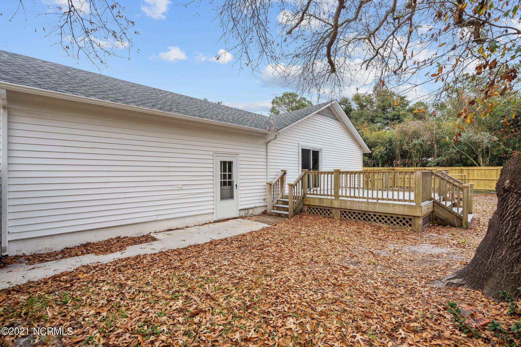 205 Hoover Road Hampstead, NC 28443 - Photo 40 of 60 56-web-or-mls-DSC06644