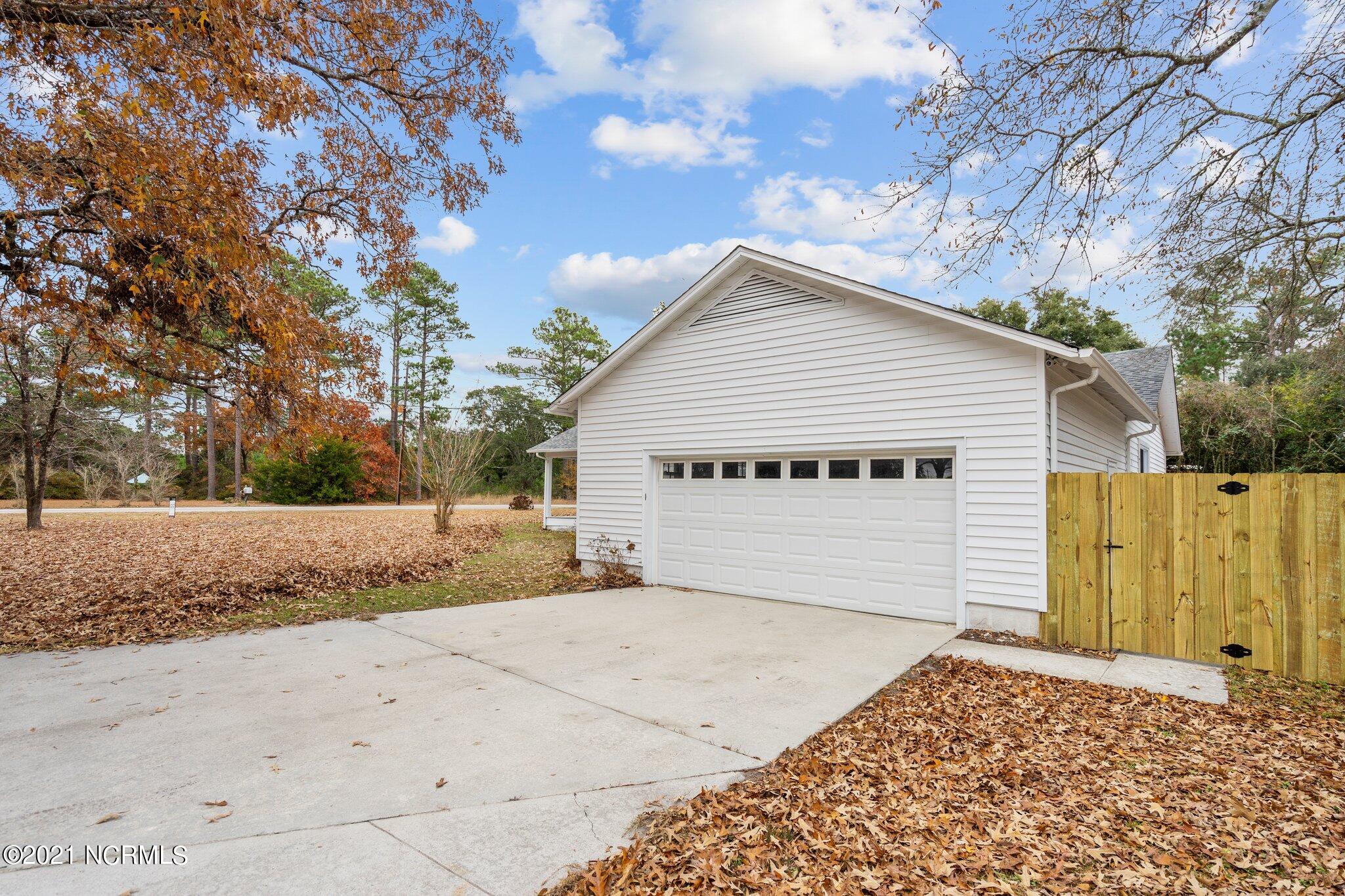 205 Hoover Road Hampstead, NC 28443 - Photo 44 of 60 39-web-or-mls-DSC06626