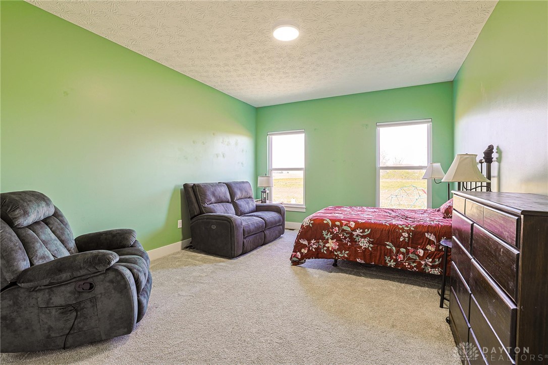 6853 Zerkle Road Springfield, OH 45502 - Photo 35 of 64