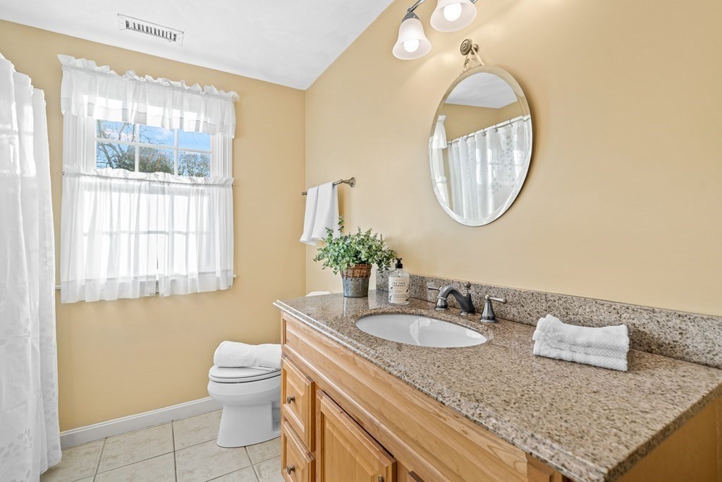 15 Evergreen Road Reading, MA 01867 - Photo 33 of 42 Gallery Image 33