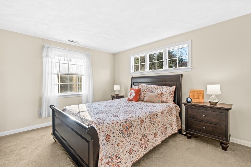 15 Evergreen Road Reading, MA 01867 - Photo 34 of 42 Gallery Image 34