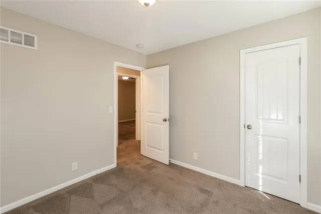 $1,995 | 1410 Northwest High View Drive, Grain Valley, MO 64029