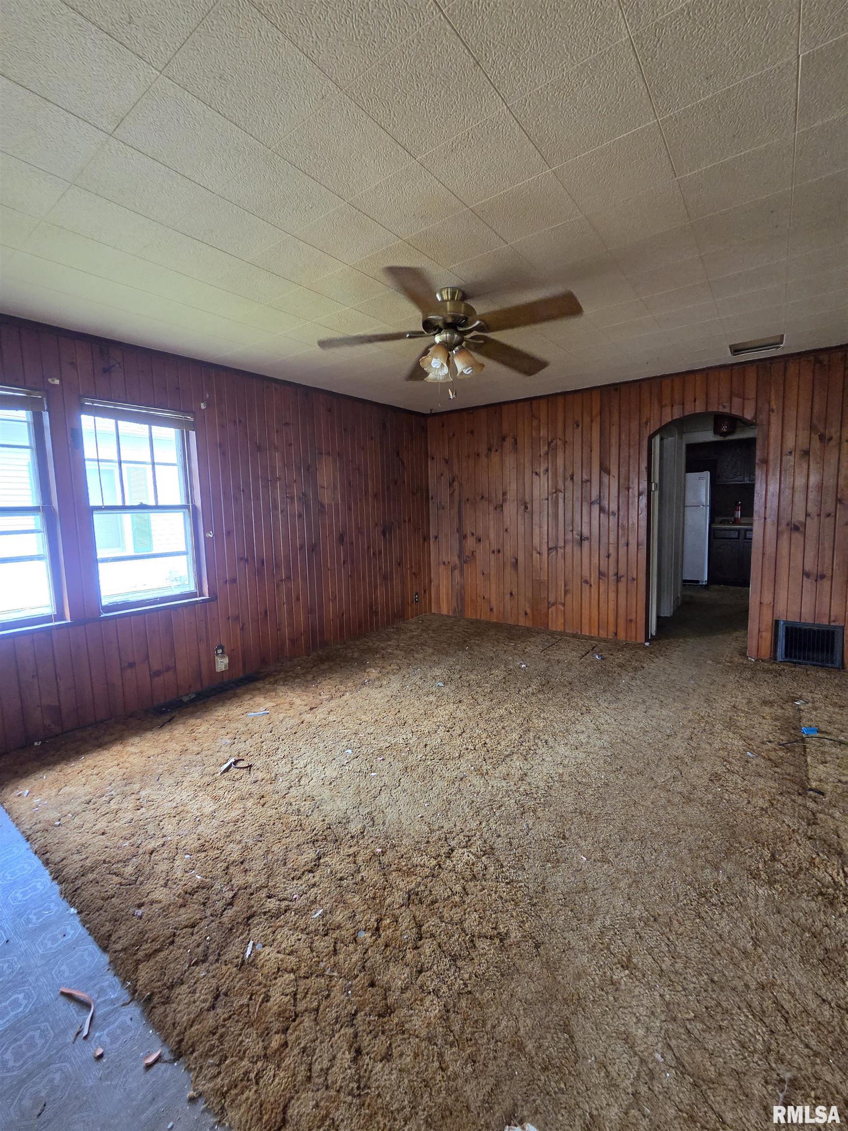 216 Ripper Street South Pekin, IL 61564 - Photo 7 of 23