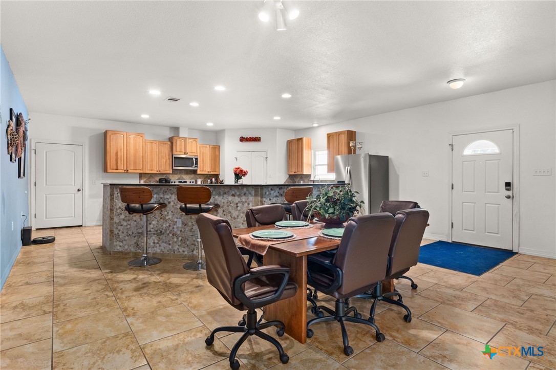 13061 Oakalla Road Killeen, TX 76549 - Photo 12 of 33 a view of a dining room with furniture