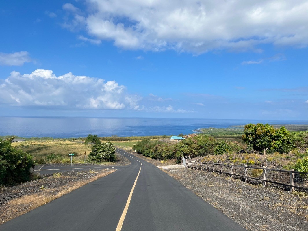 85-5261 Kiilae Road Captain Cook, HI 96704 - Photo 4 of 17 Gallery Image 4