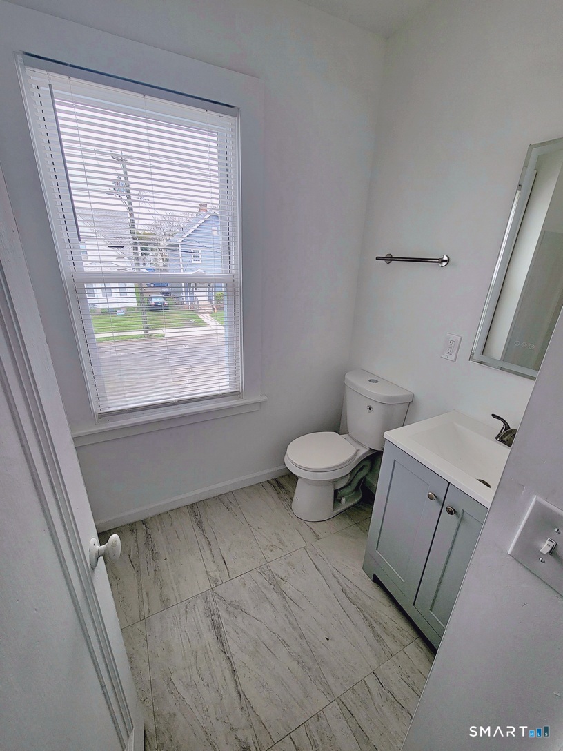 82 Helen Street Hamden, CT 06514 - Photo 18 of 19