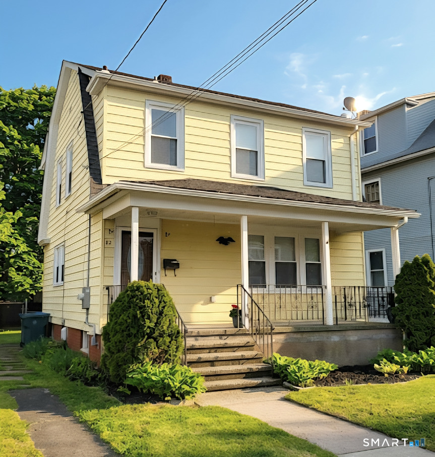 82 Helen Street Hamden, CT 06514 - Photo 2 of 19