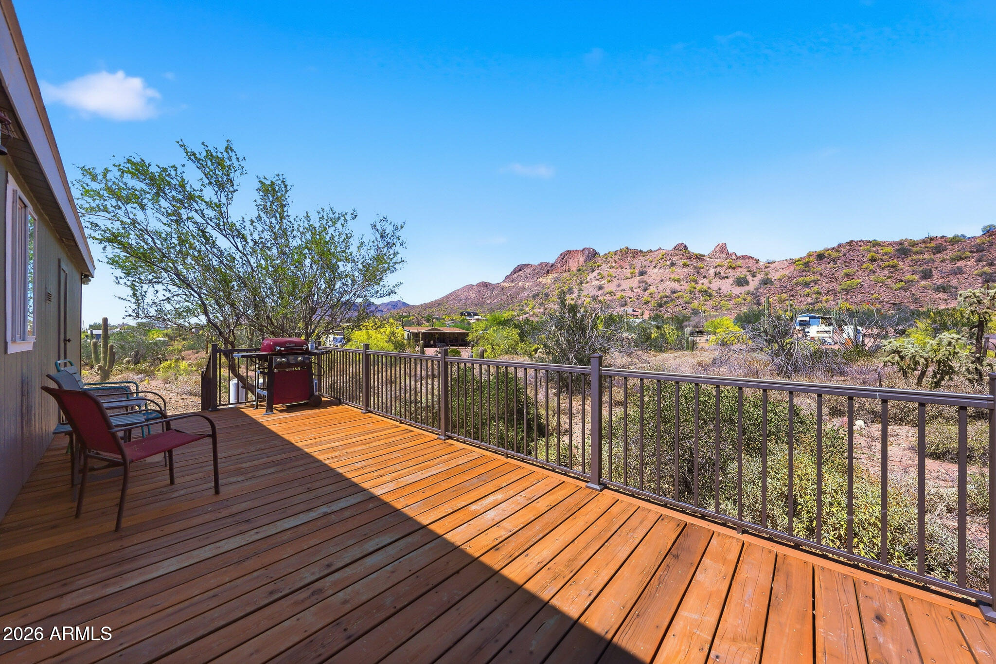 636 West Saddle Butte Street Apache Junction, AZ 85120 - Photo 2 of 74 c (4)