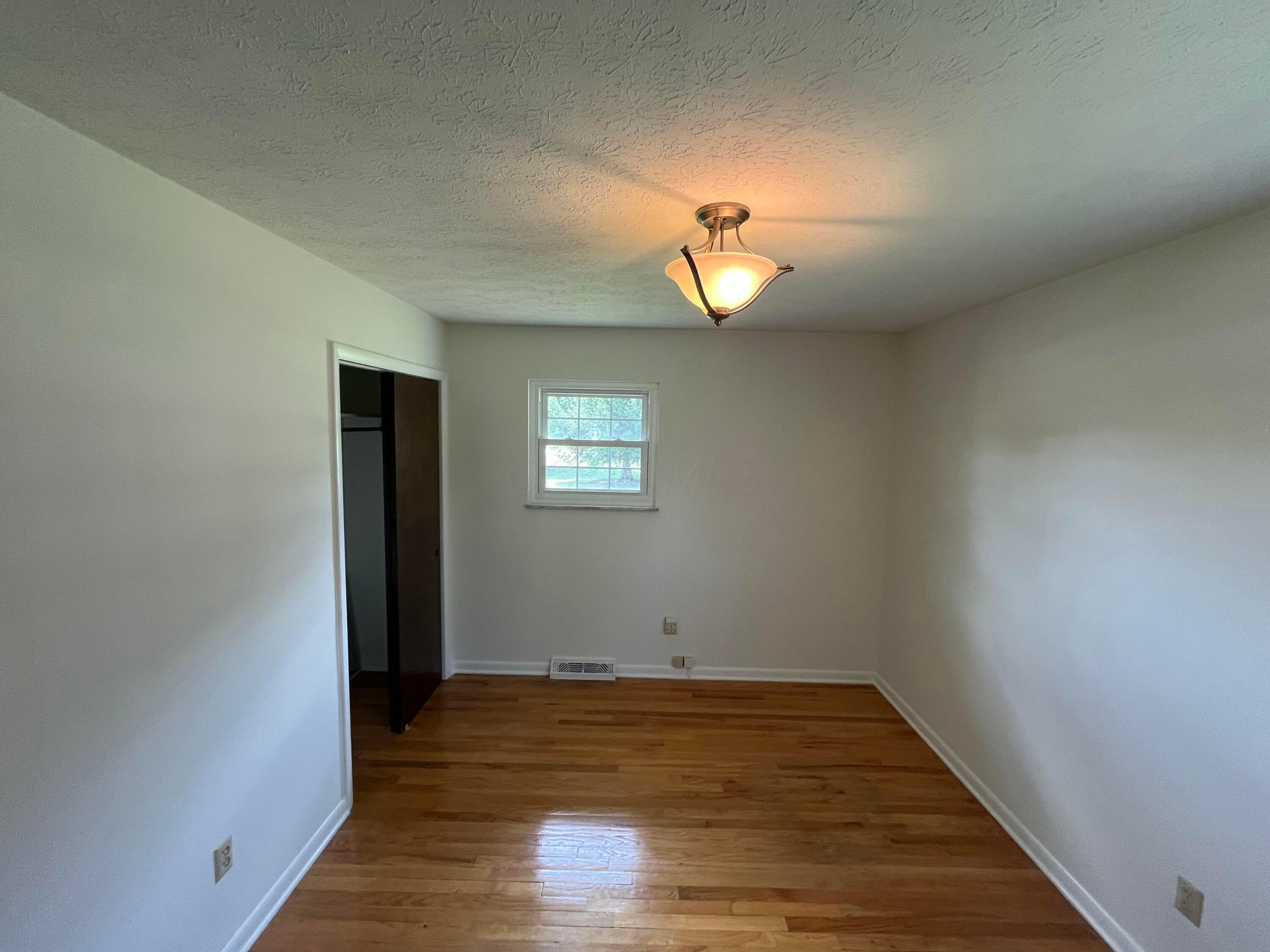 6580 Davis Road Hilliard, OH 43026 - Photo 12 of 23 Bedroom #2