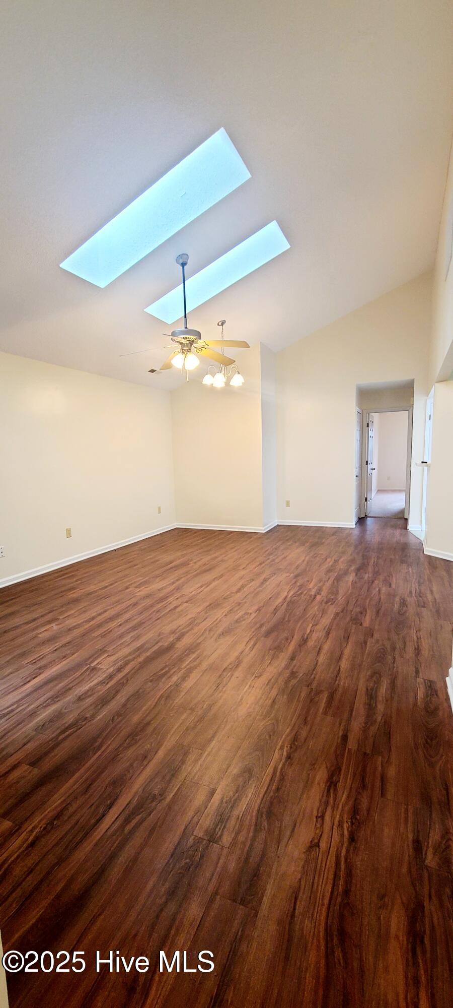 1210 Shipyard Boulevard Wilmington, NC 28412 - Photo 4 of 15 LIVING ROOM