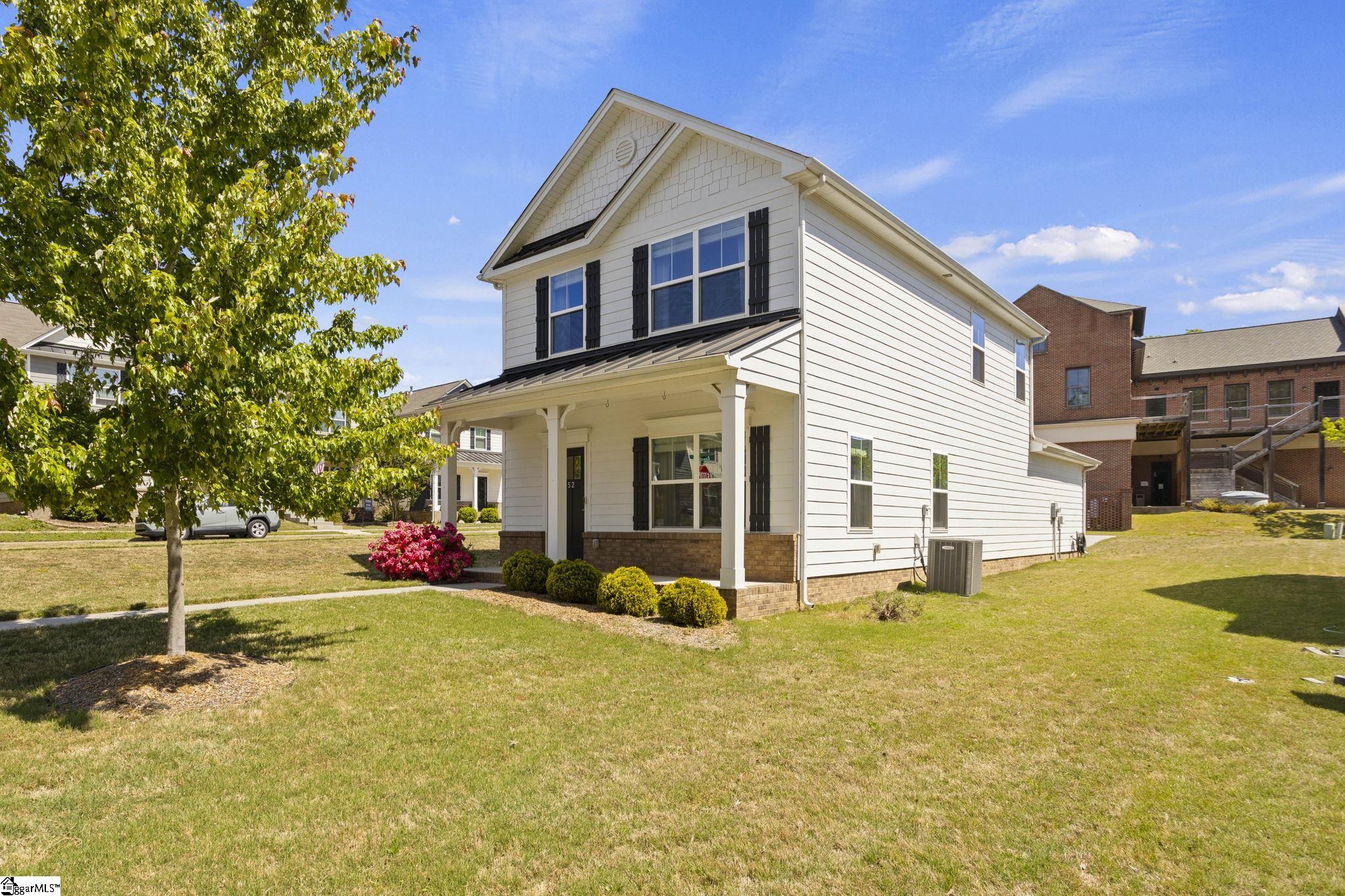 352 Arnold Mill Road Simpsonville, SC 29680 - Photo 2 of 34