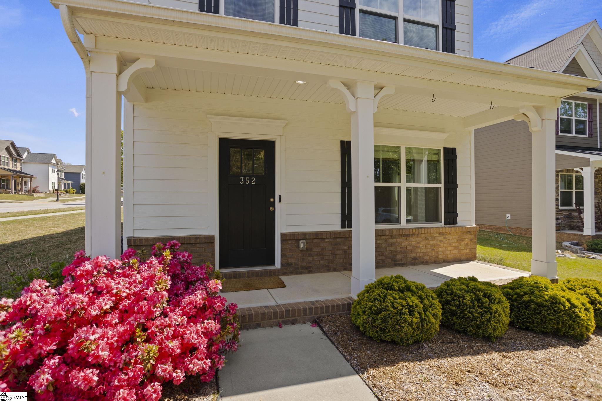 352 Arnold Mill Road Simpsonville, SC 29680 - Photo 5 of 34