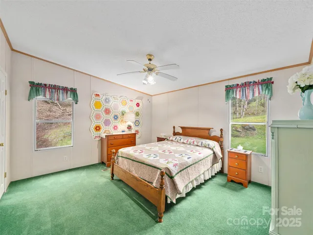 $294,000 | 469 Hensley Branch, Burnsville, NC 28714