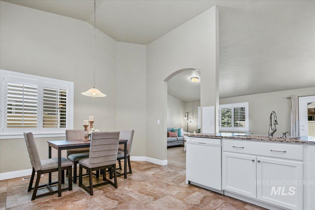 5850 West Rotherham Drive Eagle, ID 83616 - Photo 9 of 50 Open Concept