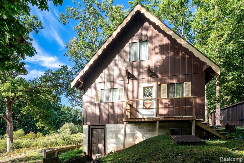 9154 Ridge View Drive Irons, MI 49644 - Photo 4 of 33 Gallery Image 4