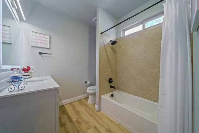 $659,900 | 15 Inland Prairie Drive, Tomball, TX 77375