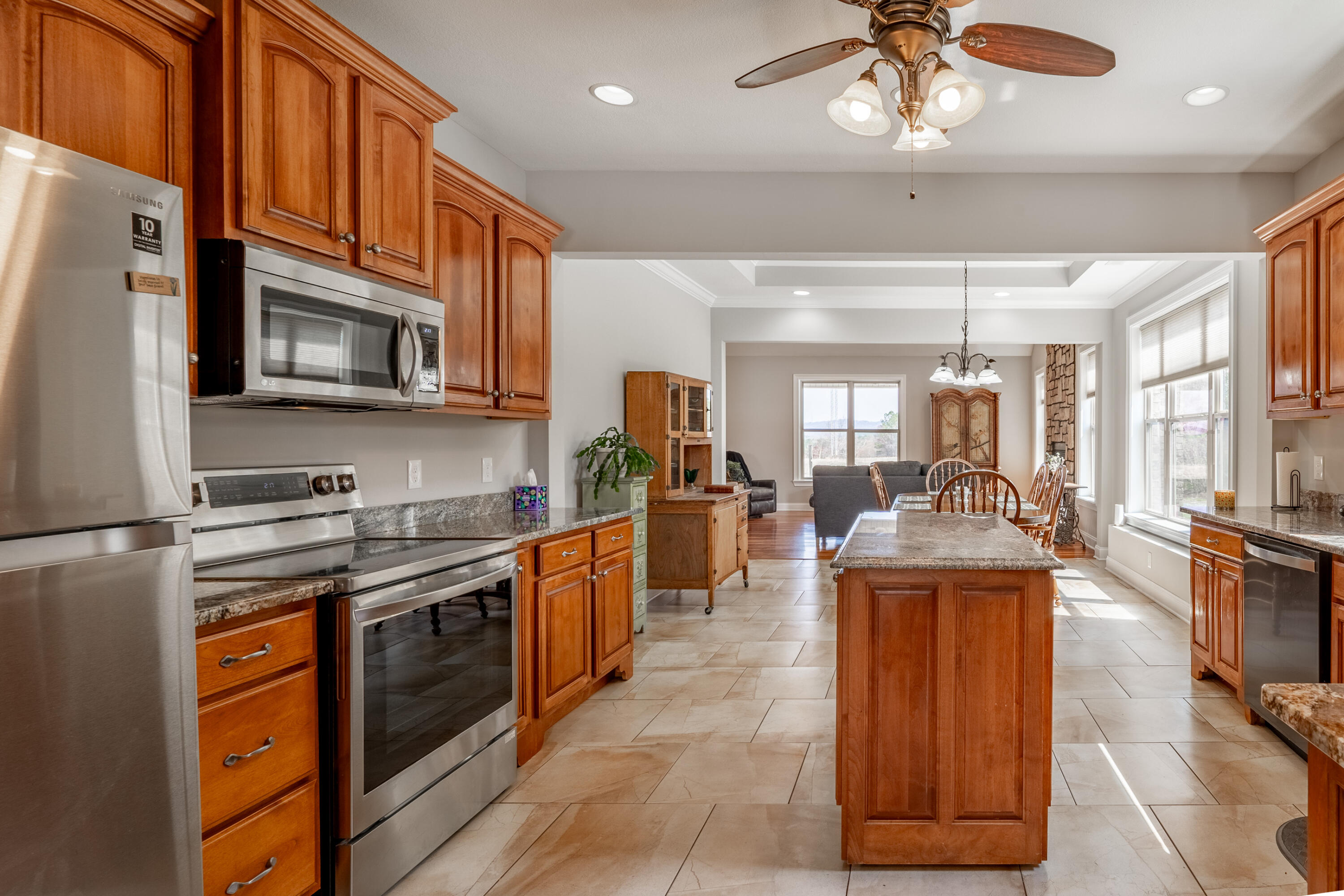 2068 Corinth Road LaFayette, GA 30728 - Photo 14 of 69 Kitchen