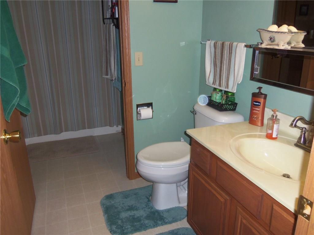 4216 Midfield Street Springfield, OH 45503 - Photo 13 of 15 Gallery Image 13