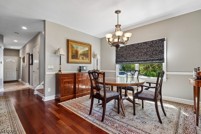 57 Southgate Road New Providence, NJ 07974 - Photo 8 of 35