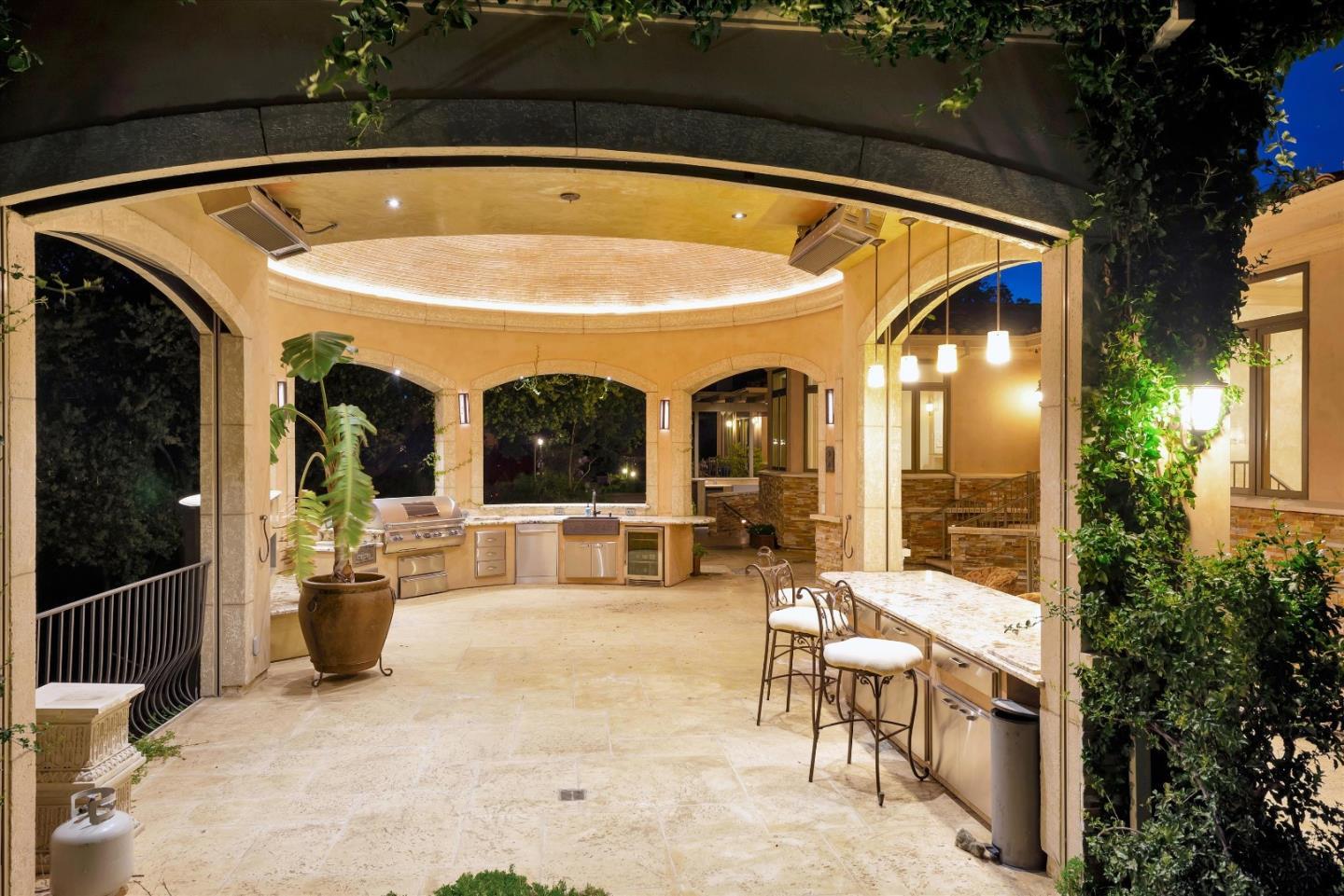 28025 Natoma Road Los Altos Hills, CA 94022 - Photo 13 of 44