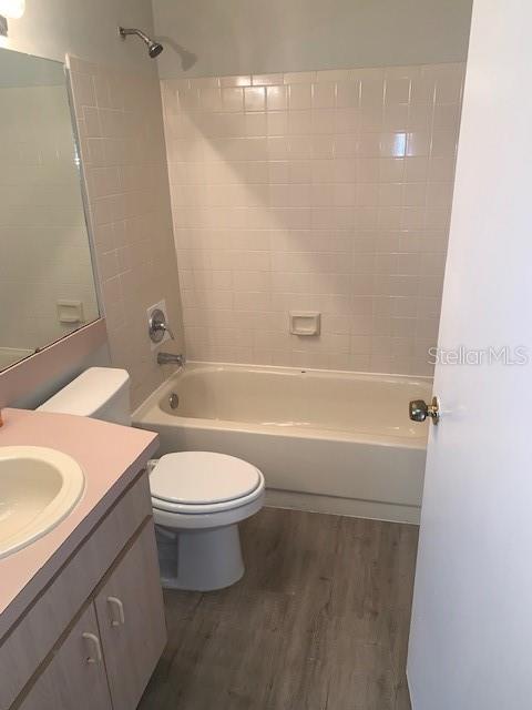 418 Benson Street Valrico, FL 33594 - Photo 6 of 10