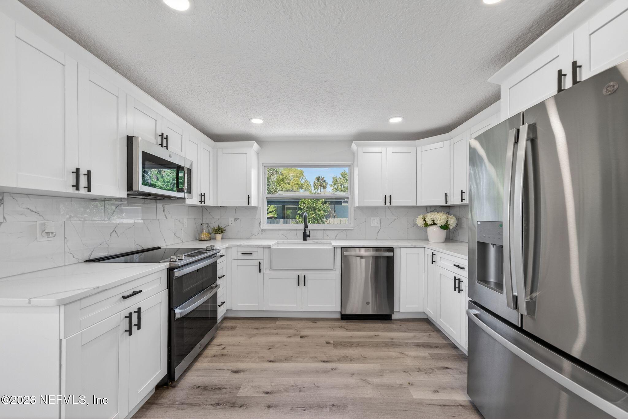 401 Skate Road Atlantic Beach, FL 32233 - Photo 11 of 57 12_STA02891