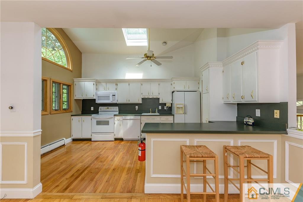 42 West Valley Brook Road Long Valley, NJ 07853 - Photo 14 of 36 Gallery Image 14