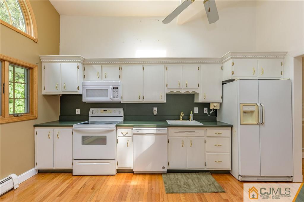 42 West Valley Brook Road Long Valley, NJ 07853 - Photo 16 of 36 Gallery Image 16