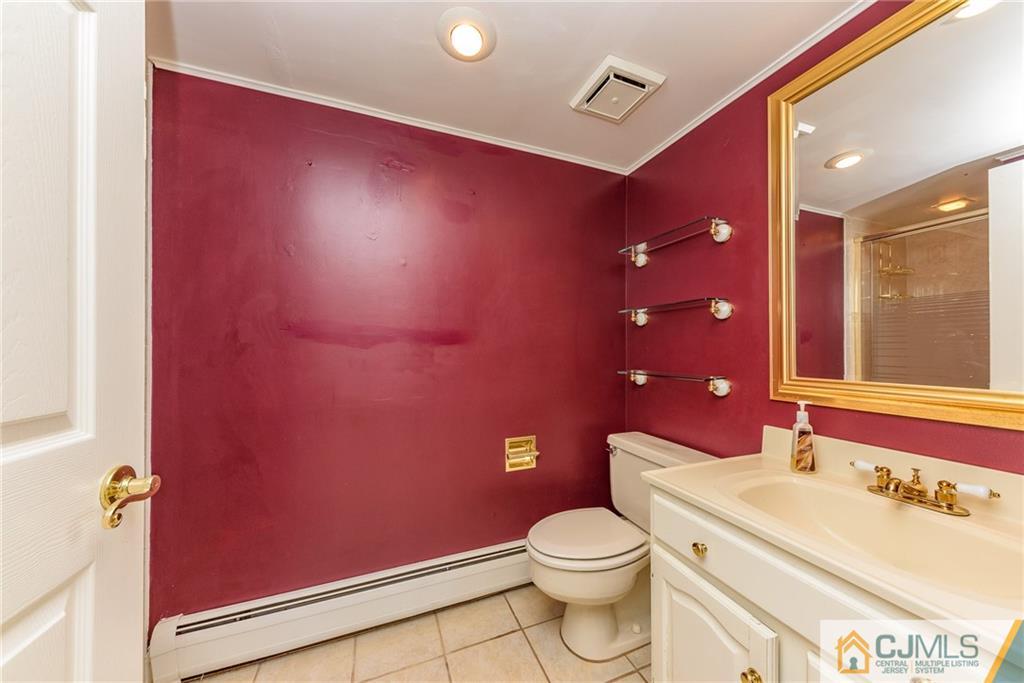 42 West Valley Brook Road Long Valley, NJ 07853 - Photo 8 of 36 Gallery Image 8