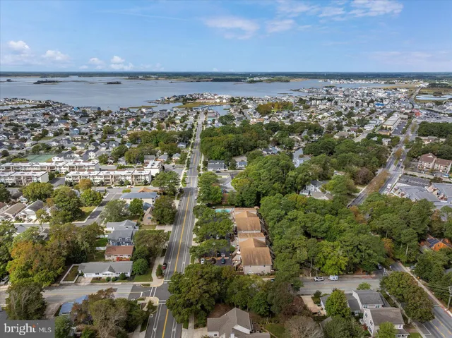 $300,000 | 404 141st Street, Unit 19, Ocean City, MD 21842