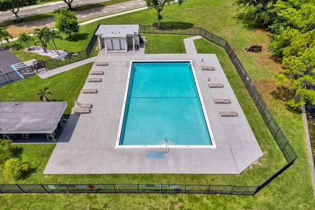 $514,900 | 9516 Northwest 80th Court, Tamarac, FL 33321