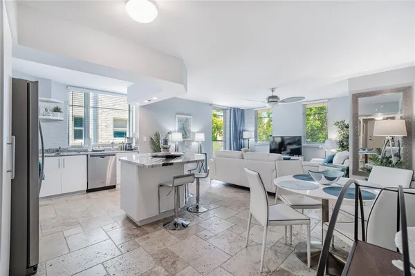 $3,000 | 1532 Drexel Avenue, Unit 201, Miami Beach, FL 33139