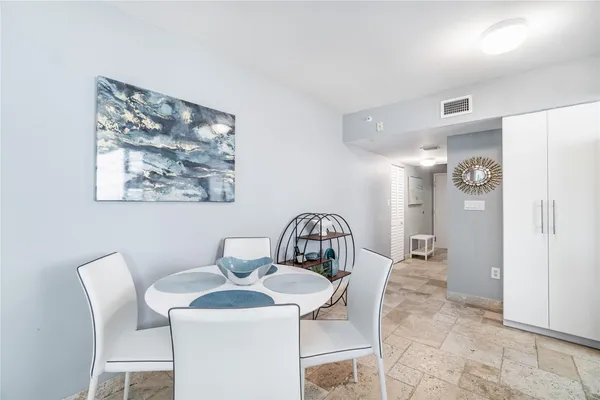 $3,000 | 1532 Drexel Avenue, Unit 201, Miami Beach, FL 33139