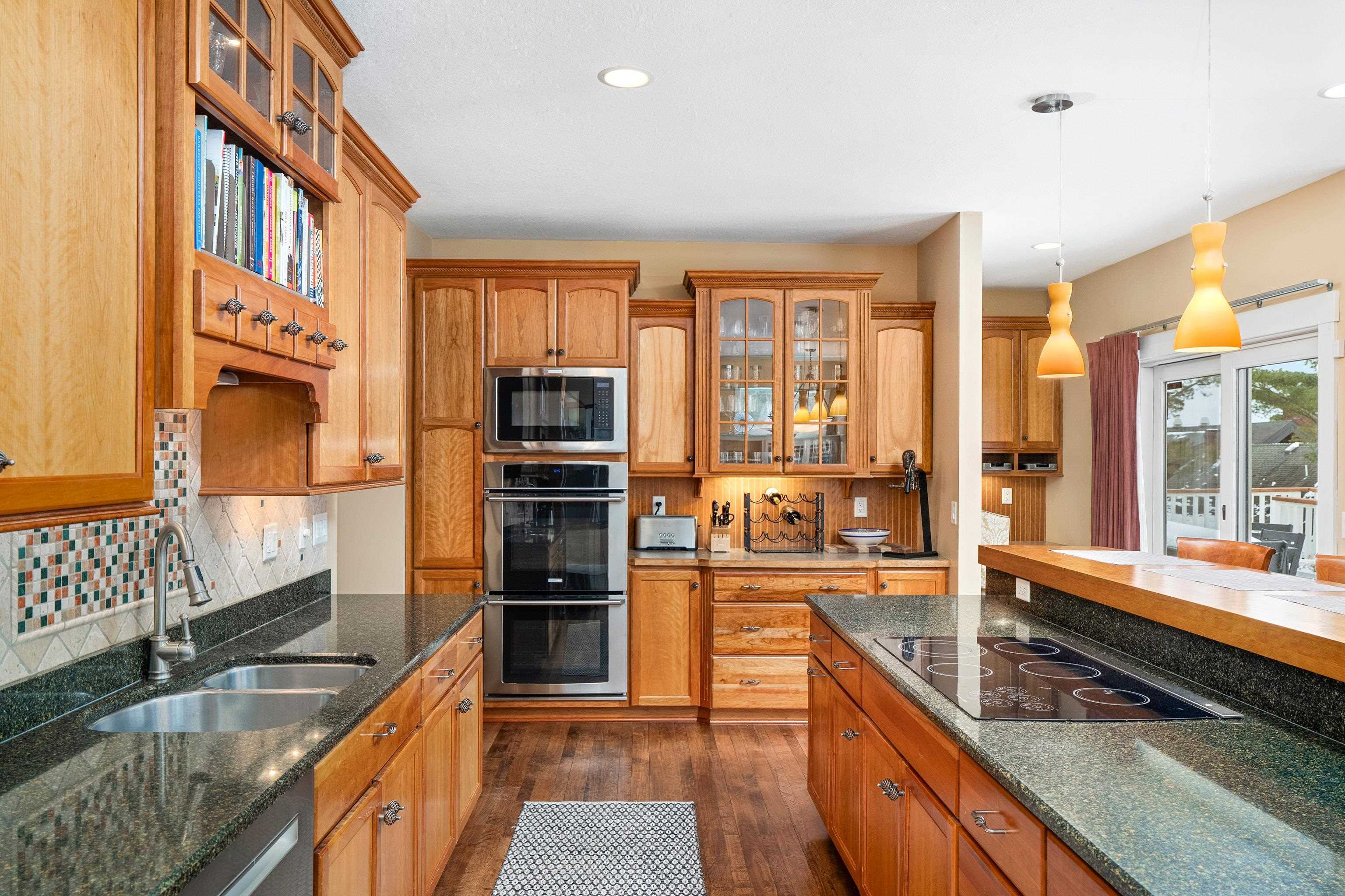 2610 East 8th Street Duluth, MN 55812 - Photo 17 of 64